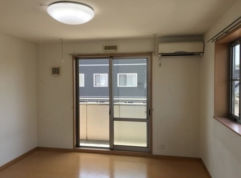 居室・リビング　図面と現状に相違がある場合には現状を優先