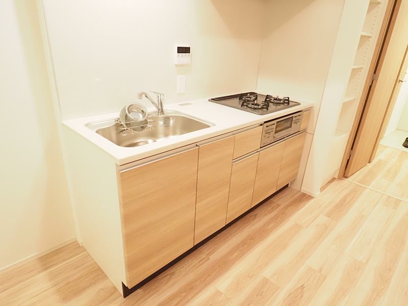 キッチン　別部屋の参考写真となります。