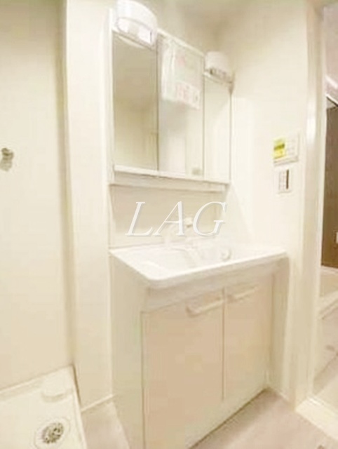 洗面設備　洗面台です。