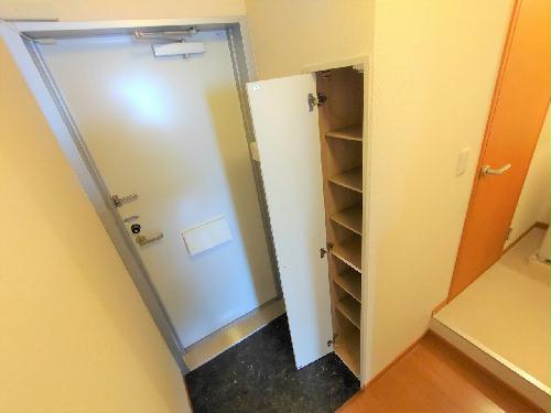 玄関　設備・使用は号室により異なる為、現況を優先致します。