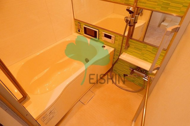 バス・シャワールーム　清潔感のある浴室です！