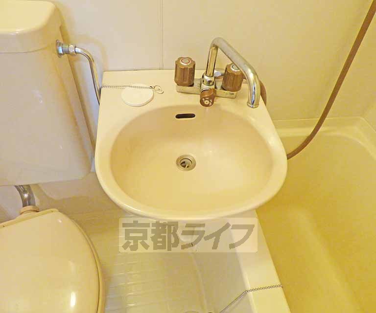 洗面設備　洗面所です。