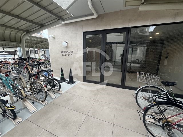 エントランス　アバンダント今里　エントランス