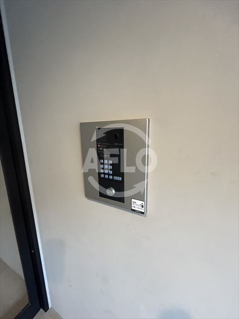 セキュリティ　アバンダント今里　オートロック