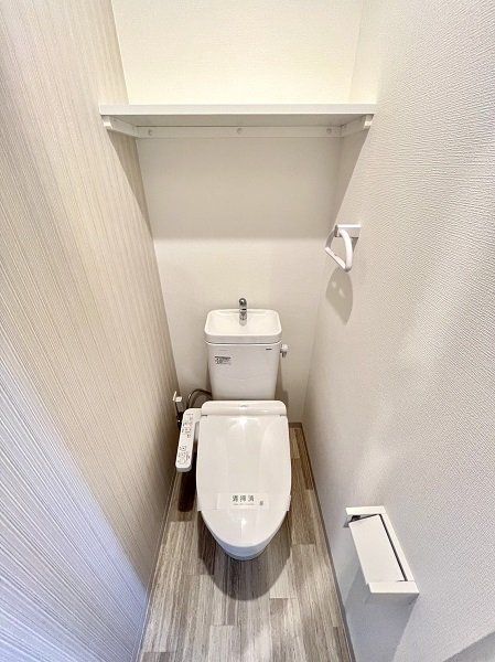 トイレ　※代表タイプの写真のため実際と異なる場合がございます