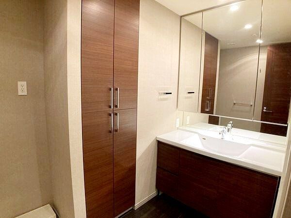 洗面設備　洗面所