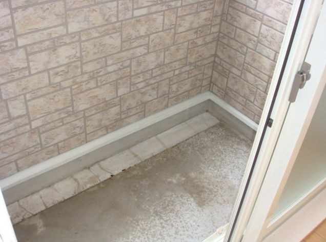 バルコニー　南向きで日当たり良好のバルコニーです。