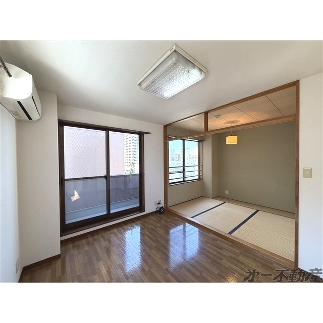 建物外観　洋室