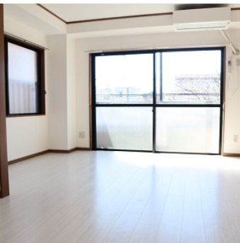 居室・リビング　居間です