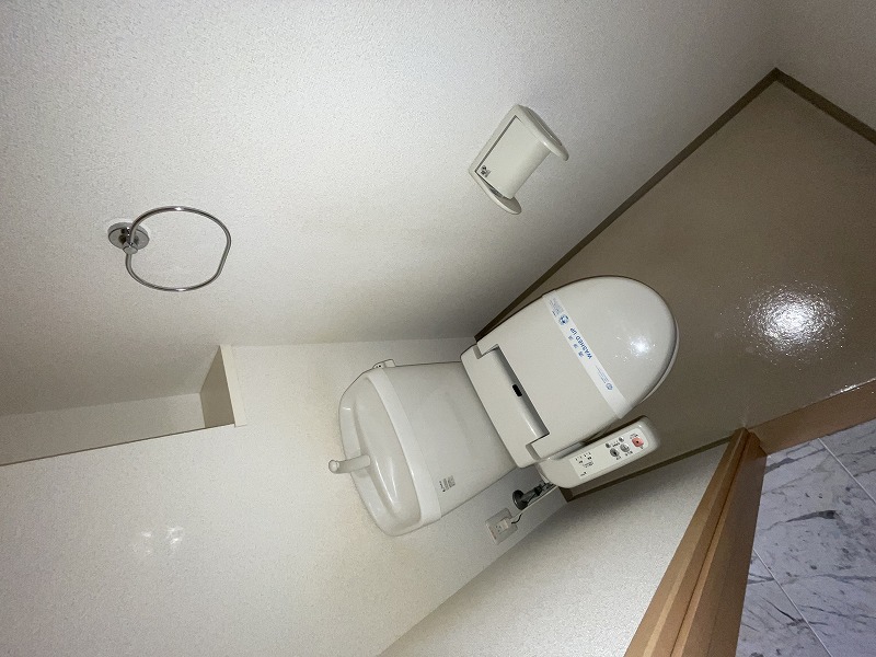トイレ　ウォシュレット付きのトイレです。