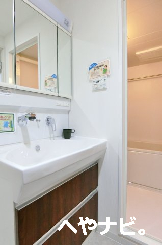 洗面設備　★洗面台※モデルルームです。