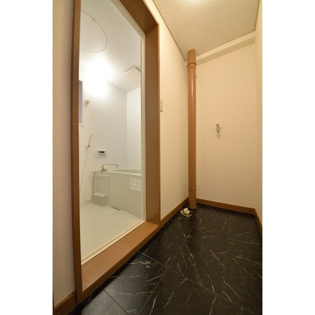 その他部屋・スペース　室内洗濯機置き場