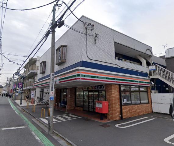 コンビニ　セブンイレブン（コンビニ）まで1105m