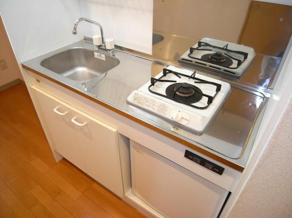 キッチン　１口ガスコンロミニ冷蔵庫