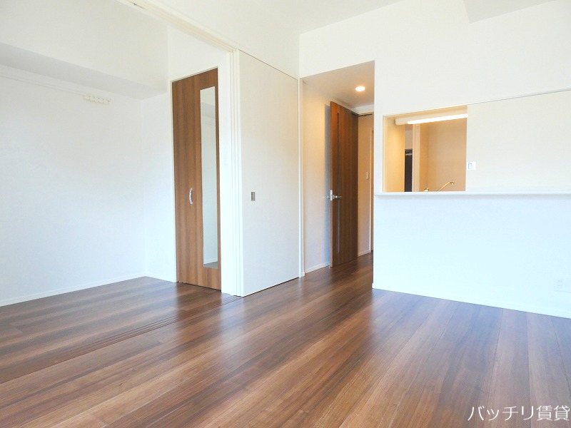 居室・リビング　※同型タイプ写真の為、現状優先。初期費用分割可能