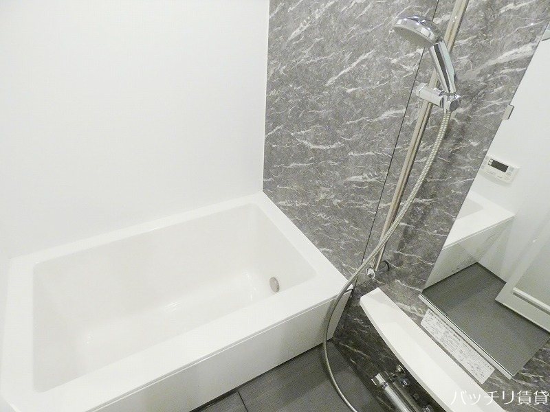 バス・シャワールーム　※同型タイプ写真の為、現状優先。初期費用分割可能