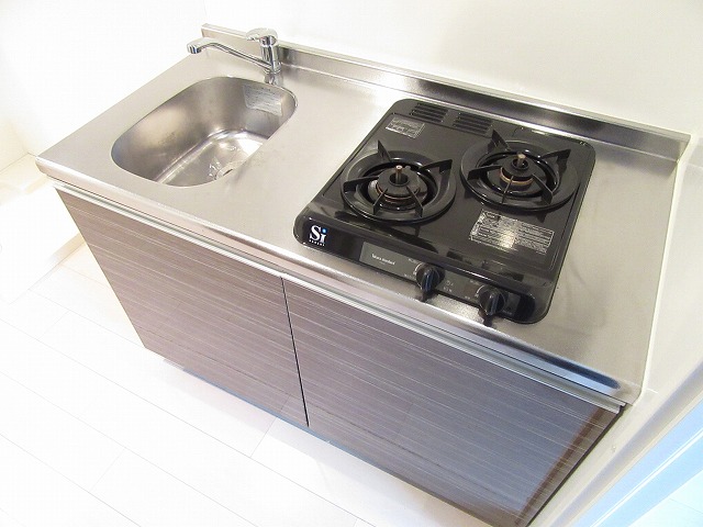 キッチン　※室内は現況を優先します