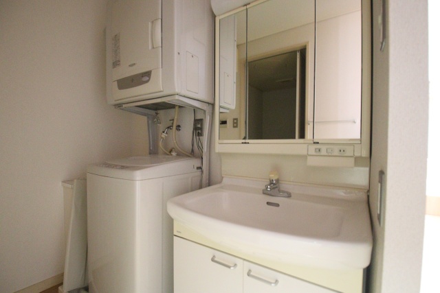 洗面設備　※別室の参考写真の為、現況優先です。