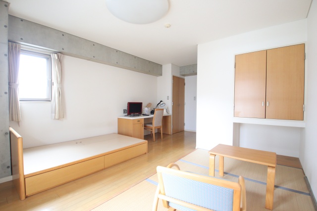 居室・リビング　※別室の参考写真の為、現況優先です。