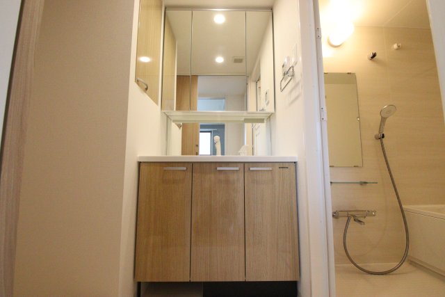 洗面設備　別室の参考写真です。※現況優先