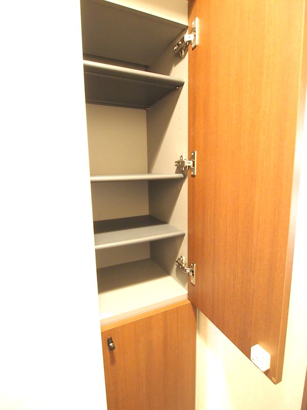 玄関　※参考写真