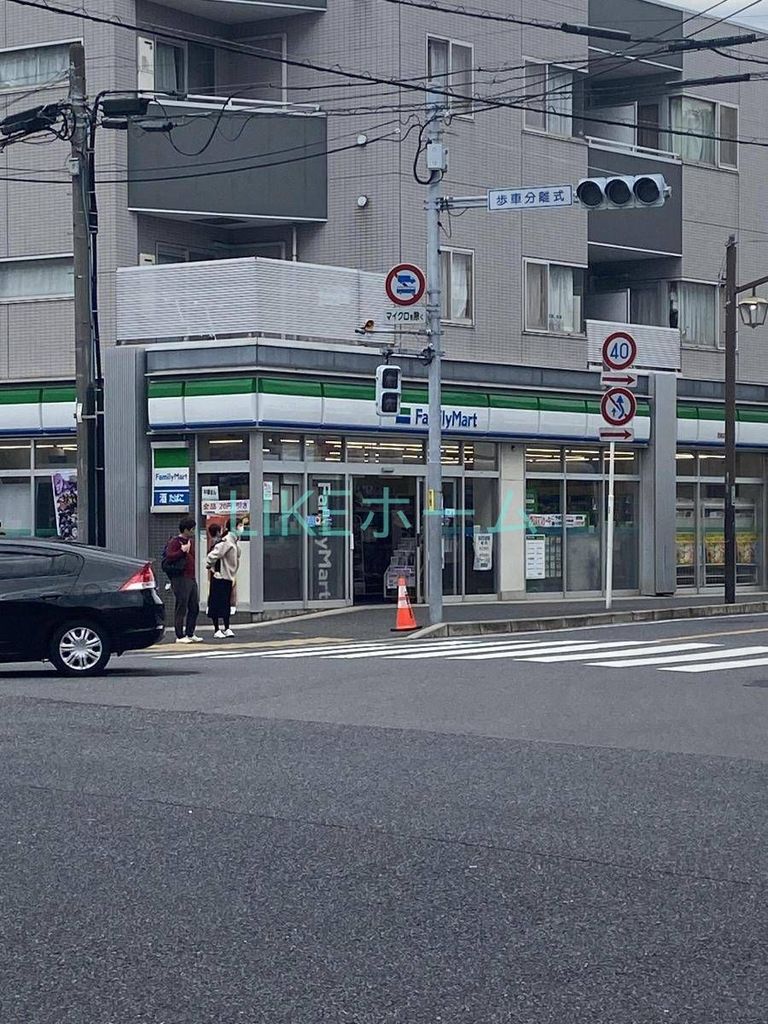 コンビニ　ファミリーマート西船四丁目店（コンビニ）まで420m