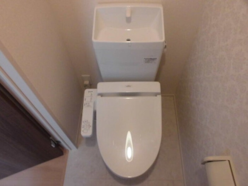 トイレ　図面と現状に相違がある場合には現状を優先