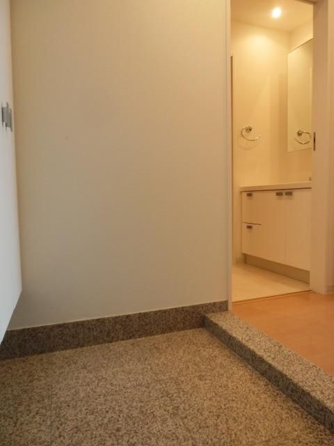 玄関　玄関★（別室参考写真）