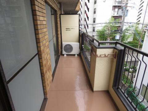 バルコニー