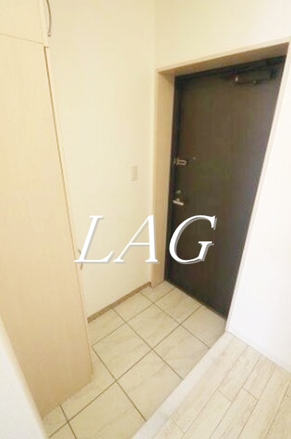 玄関　玄関です。