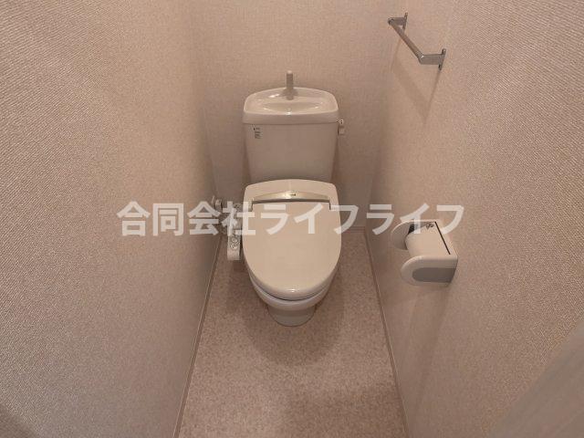 トイレ　ゆったりとした空間のトイレです