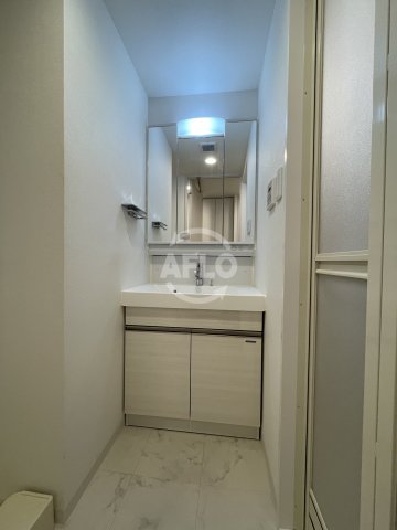 洗面設備　ラ・フォルム本町WEST　独立洗面台