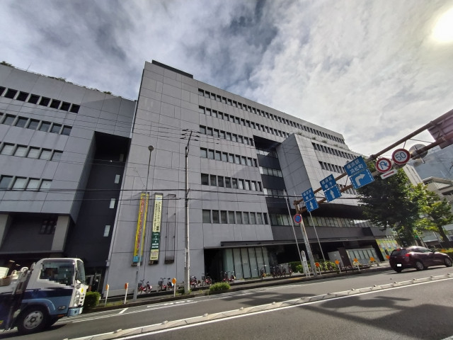 役所　横浜市南区役所（役所）まで600m