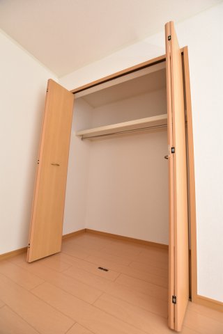 収納　同物件、別号室の写真です。
