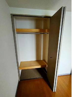 収納　別タイプ部屋　参考写真です