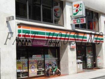 コンビニ　セブンイレブン代々木１丁目店（コンビニ）まで227m