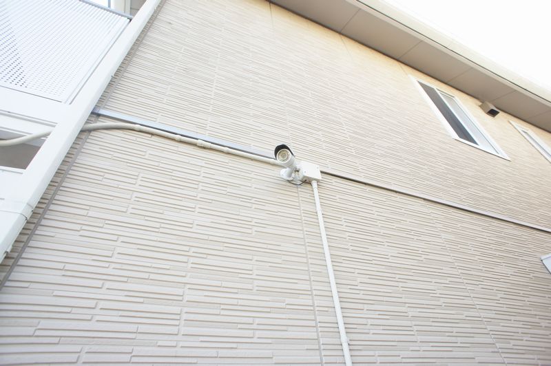 その他設備　敷地内に防犯カメラが設置されています♪