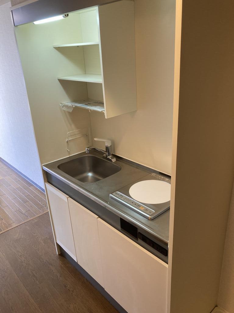 キッチン　IHコンロ付き