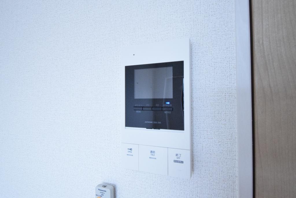 セキュリティ　カメラ付インターホン