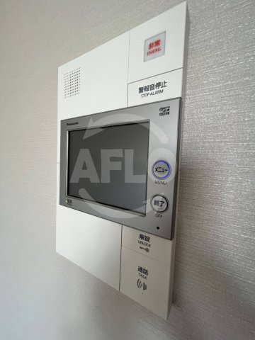 セキュリティ　エスライズ大阪ドームレジデンス　モニター付きインターホン