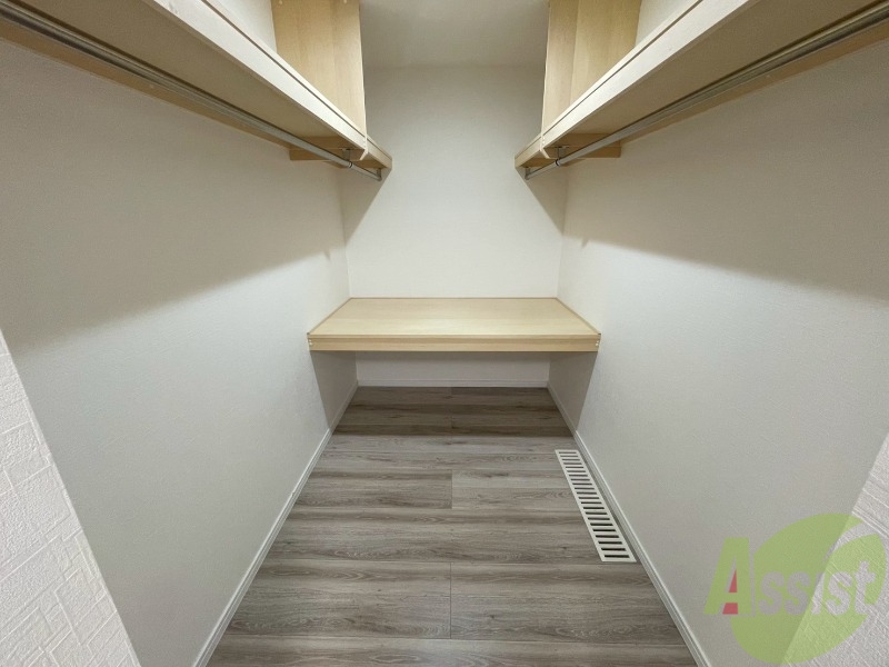 収納　収納を開けてみました！たくさん入りそうですね～