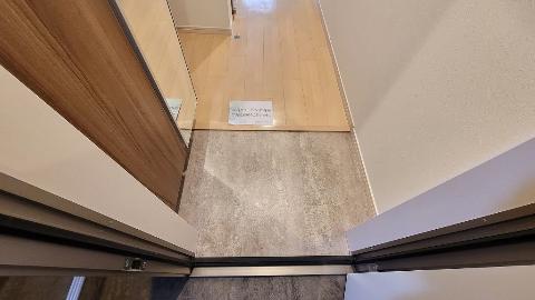 玄関　玄関（イメージ）