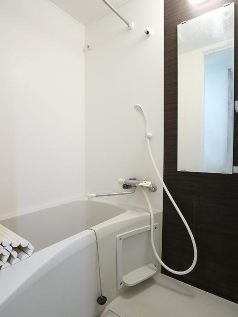 バス・シャワールーム　バス　※同物件・同仕様画像