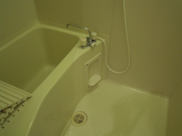 バス・シャワールーム　お風呂もきれい
