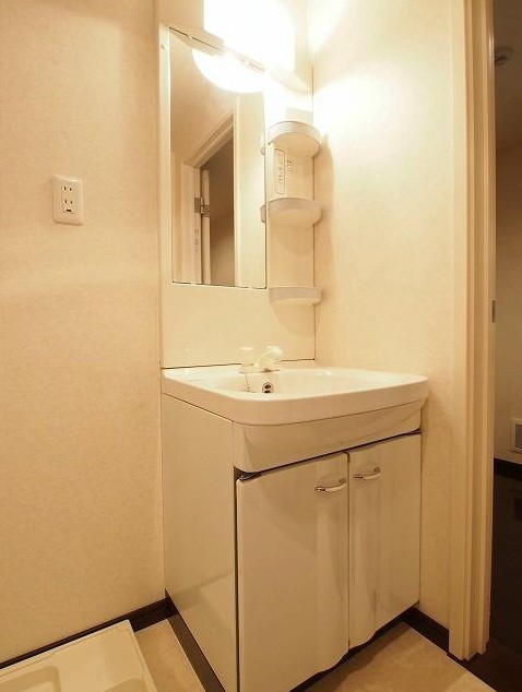 洗面設備　人気の独立洗面台