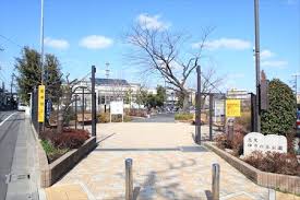 公園　志茂ゆりの木公園（公園）まで449m