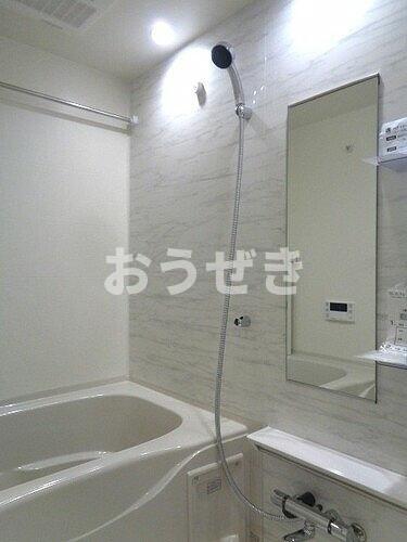 バス・シャワールーム　浴室