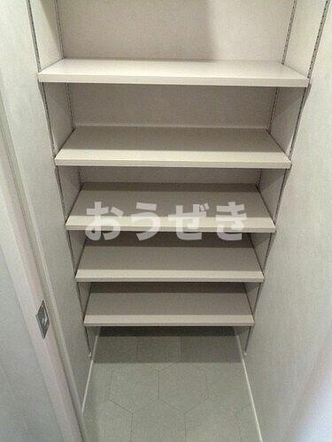 玄関　シューズインクロゼット