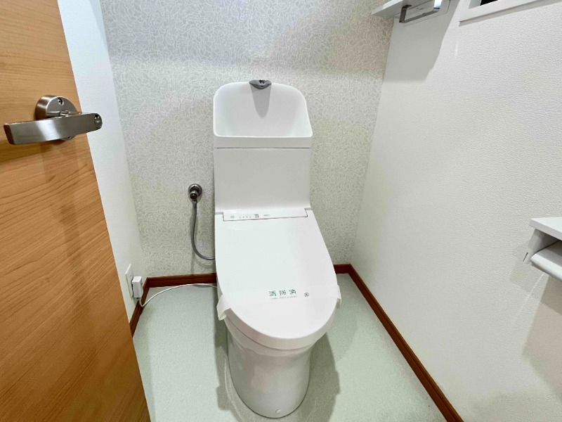 トイレ　同物件別部屋イメージ