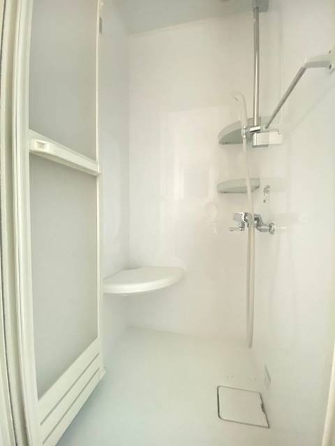 バス・シャワールーム　シャワールーム